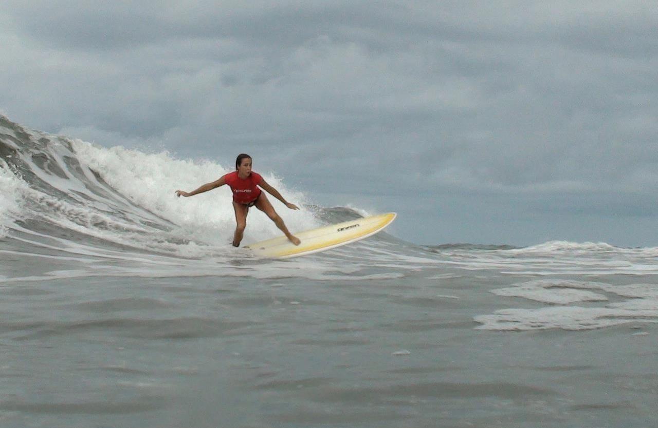ホテル Burnt Toast Surfcamp ノサラ エクステリア 写真